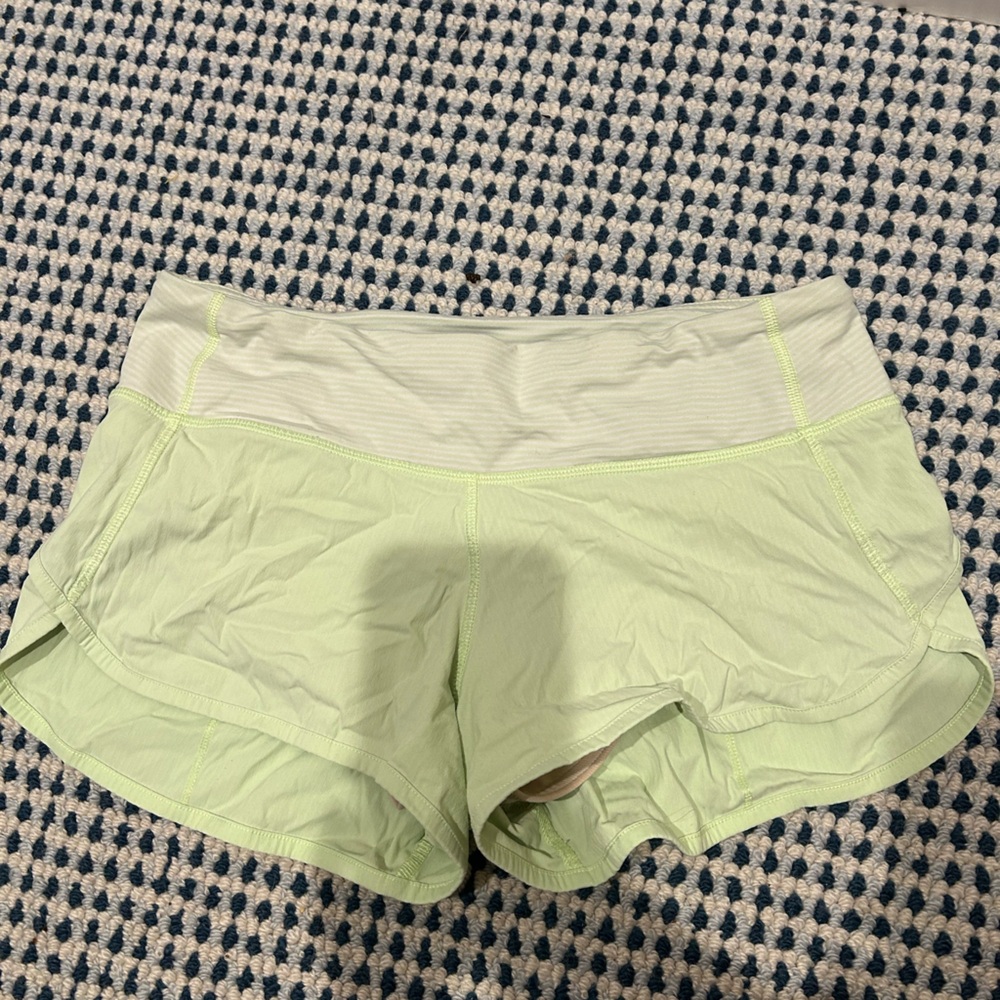 lululemon lime green speed up 2.5 shorts